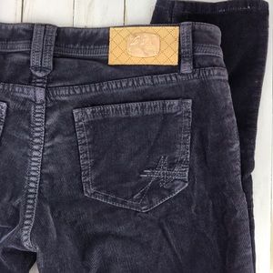 Allen Schwartz Luxury Collection zip Ankle